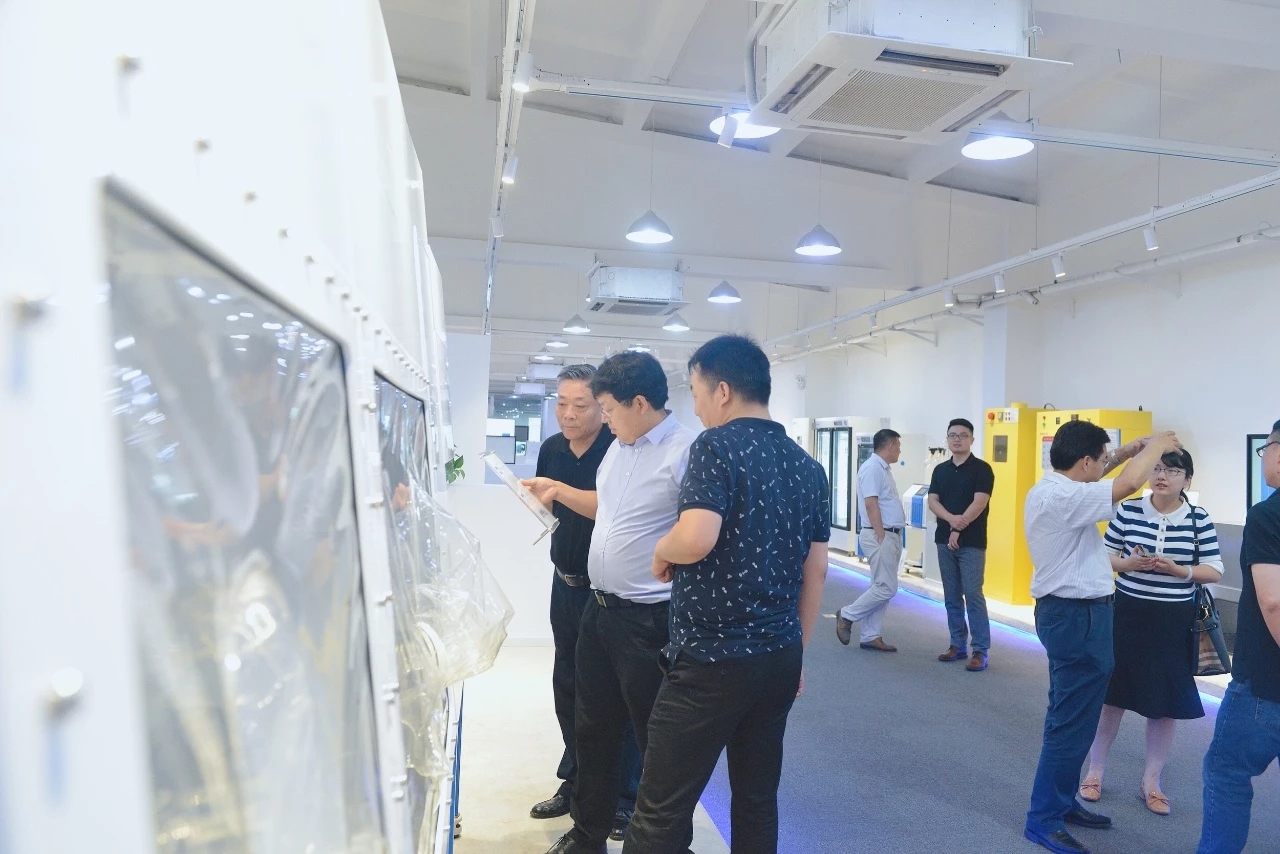 f84f4534cd589e36c7807831ca1e22b.jpg f84f4534cd589e36c7807831ca1e22b.jpg