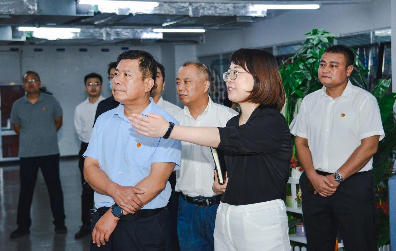 市委黨史學習教育領(lǐng)導小組第六巡回指導組組長于顯坤一行蒞臨博科集團指導工作