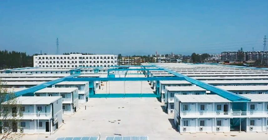 同心戰(zhàn)“疫”肥城市健康驛站項(xiàng)目榮獲表彰錦旗